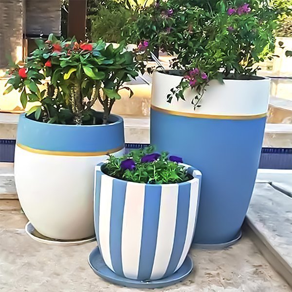 وعاء زارع أزرق إيليزي</trp-post-container