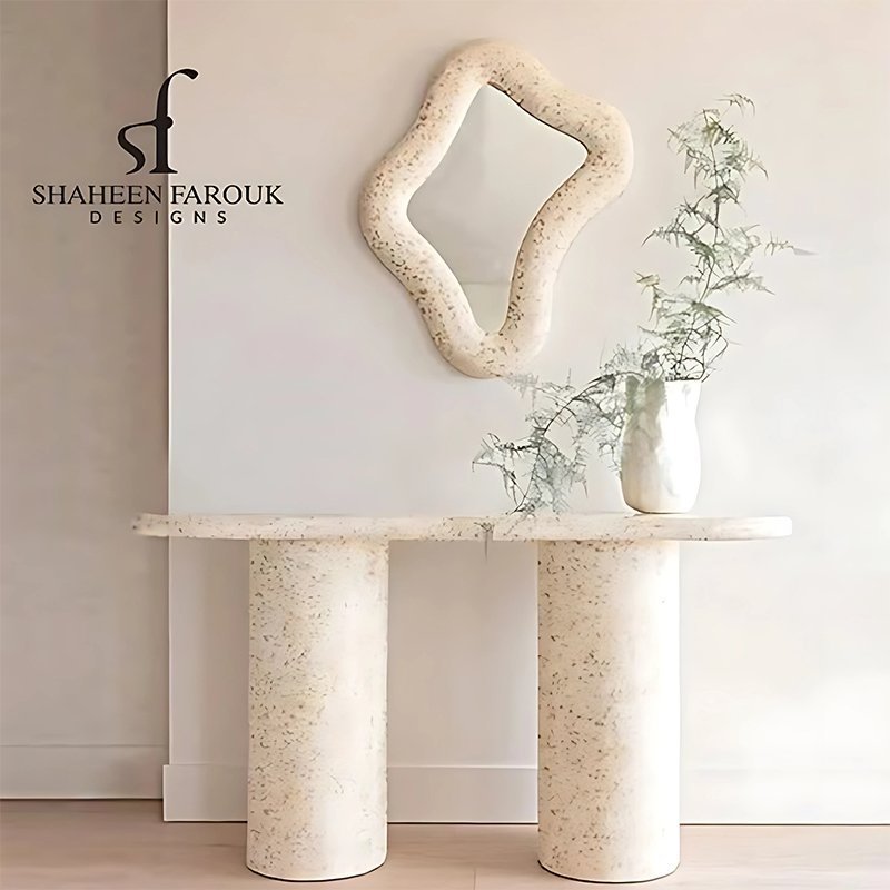 Tuscan Console